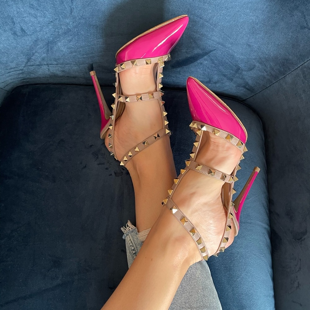 Valentino Rockstud Fuchsia Ancle Pumps